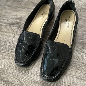 Ann Klein Black Flats 8 1/2